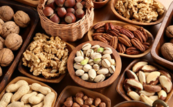 Diet for weight loss : વજન ઘટાડવા માટે આહાર, નિષ્ણાતો દ્વારા ભલામણ કરેલ અખરોટની જાતો તમારા આહારમાં સામેલ કરો