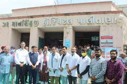 પાલિતાણાની સર માનસિંહજી હોસ્પિટલને AIIMS રાજકોટ સાથે જોડવાથી દર્દીઓને ત્વરિત સારવાર મળશે તથા નાણાં-સમયની બચત થશેઃ કેન્દ્રીય મંત્રી શ્રી મનસુખ માંડવિયા
