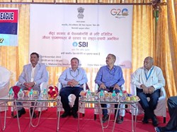 કેન્દ્ર સરકારની પેન્શન અને પેન્શનર્સ કલ્યાણ વિભાગની ટીમે અમદાવાદમાં ડિજિટલ જીવન પ્રમાણપત્ર અંગે જાગૃતિ અભિયાનનું આયોજન કર્યું
